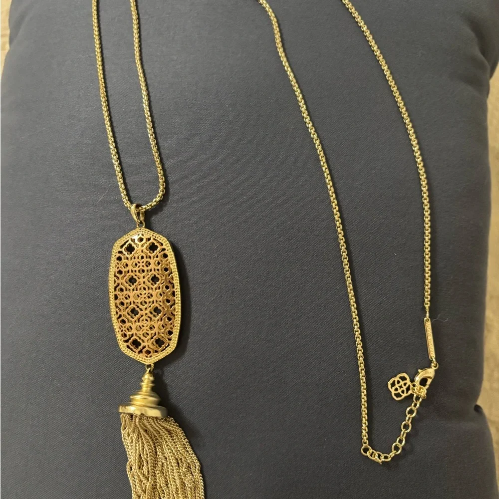 Kendra Scott kendra scott